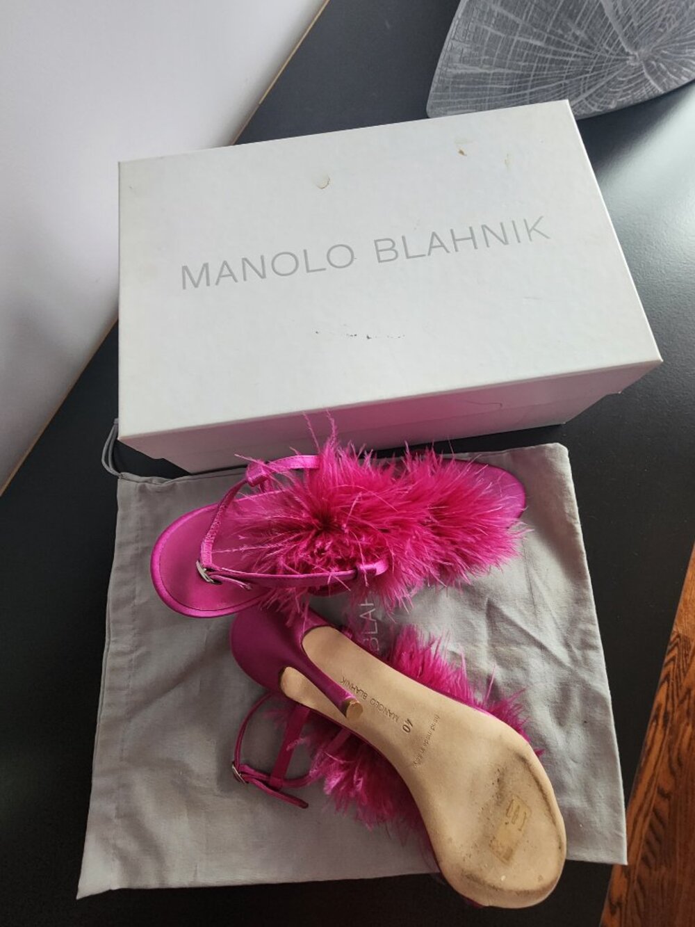 Manolo Blahnik heels - Picture 5 of 6